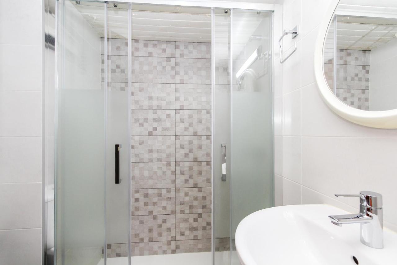 Apartamento Gloria Lloret de Mar Luaran gambar